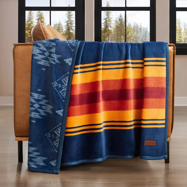 Pendleton Reversible Plush Throw